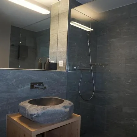 Ausstein Punkt Ch Appartement *